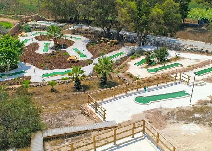 منتجع ميليها هوليداي سنتر