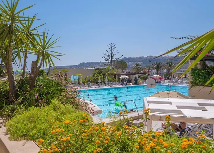 ميليها هوليداي سنتر منتجع 3*